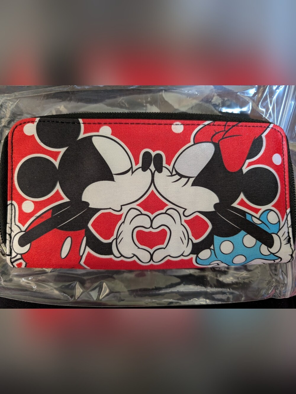Disney Minnie & Mickey Red Black White Novelty Wallet - Picture 1 of 3